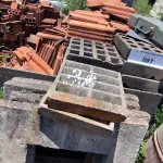 LOTE 087 - 01 LOTE COM RALOS QUADRADOS EM CONCRETO E TAMPAS EM CONCRETO (NO ESTADO, NÃO SABEMOS SE FUNCIONA. LEILÃO NÃO TEM GARANTIA E NEM DEVOLUÇÃO).