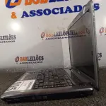 LOTE 005 - 01 NOTEBOOK MARCA TOSHIBA. (NO ESTADO) ATENÇÃO! FAZER A VISITAÇÃO ANTES DE ARREMATAR, NÃO SABEMOS SE FUNCIONA. LEILÃO NÃO TEM GARANTIA E NEM DEVOLUÇÃO, SUJEITO A POSSÍVEIS AVARIAS VISÍVEIS/OCULTAS E/OU AUSÊNCIA DE COMPONENTES.