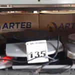 LOTE 135 - 05 FOGÕES ELÉTRICOS E 01 CAFETEIRA MARCAS E MODELOS DIVERSOS PARA RETIRADA DE PEÇAS. (NO ESTADO) ATENÇÃO! FAZER A VISITAÇÃO ANTES DE ARREMATAR, NÃO SABEMOS SE FUNCIONA. LEILÃO NÃO TEM GARANTIA E NEM DEVOLUÇÃO, SUJEITO A POSSÍVEIS AVARIAS VISÍVEIS/OCULTAS E/OU AUSÊNCIA DE COMPONENTES.