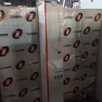 LOTE 157 - 01 LUMINÁRIA SUSPENSA 2X28W COM LÂMPADA BRONZEARTE. (NO ESTADO) ATENÇÃO! FAZER A VISITAÇÃO ANTES DE ARREMATAR, NÃO SABEMOS SE FUNCIONA. LEILÃO NÃO TEM GARANTIA E NEM DEVOLUÇÃO, SUJEITO A POSSÍVEIS AVARIAS VISÍVEIS/OCULTAS E/OU AUSÊNCIA DE COMPONENTES.