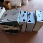 LOTE 089 - 01 LOTE COM QUADROS ELÉTRICOS (NO ESTADO, NÃO SABEMOS SE FUNCIONA. LEILÃO NÃO TEM GARANTIA E NEM DEVOLUÇÃO).