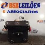 LOTE 360 - 01 LUMINÁRIA PARA ESTÚDIO LINE UP. (NO ESTADO) ATENÇÃO! FAZER A VISITAÇÃO ANTES DE ARREMATAR, NÃO SABEMOS SE FUNCIONA. LEILÃO NÃO TEM GARANTIA E NEM DEVOLUÇÃO, SUJEITO A POSSÍVEIS AVARIAS VISÍVEIS/OCULTAS E/OU AUSÊNCIA DE COMPONENTES.