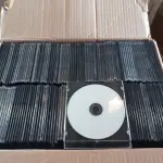 LOTE 404 - 01 LOTE COM APROXIMADAMENTE 160 MÍDIAS DE CD VIGEM. (NO ESTADO) ATENÇÃO! FAZER A VISITAÇÃO ANTES DE ARREMATAR, NÃO SABEMOS SE FUNCIONA. LEILÃO NÃO TEM GARANTIA E NEM DEVOLUÇÃO, SUJEITO A POSSÍVEIS AVARIAS VISÍVEIS/OCULTAS E/OU AUSÊNCIA DE COMPONENTES.