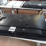 LOTE 297 - 02 TV’S MARCAS E MODELOS DIVERSOS PARA RETIRADA DE PEÇAS. (NO ESTADO) ATENÇÃO! FAZER A VISITAÇÃO ANTES DE ARREMATAR, NÃO SABEMOS SE FUNCIONA. LEILÃO NÃO TEM GARANTIA E NEM DEVOLUÇÃO, SUJEITO A POSSÍVEIS AVARIAS VISÍVEIS/OCULTAS E/OU AUSÊNCIA DE COMPONENTES.