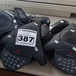 LOTE 387 - 01 LOTE COM VÁRIOS APARELHOS DE AUDIOCONFERÊNCIA. (NO ESTADO) ATENÇÃO! FAZER A VISITAÇÃO ANTES DE ARREMATAR, NÃO SABEMOS SE FUNCIONA. LEILÃO NÃO TEM GARANTIA E NEM DEVOLUÇÃO, SUJEITO A POSSÍVEIS AVARIAS VISÍVEIS/OCULTAS E/OU AUSÊNCIA DE COMPONENTES.