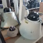 LOTE 332 - 05 CÂMERA DOMES MARCAS E MODELOS DIVERSOS. (NO ESTADO) ATENÇÃO! FAZER A VISITAÇÃO ANTES DE ARREMATAR, NÃO SABEMOS SE FUNCIONA. LEILÃO NÃO TEM GARANTIA E NEM DEVOLUÇÃO, SUJEITO A POSSÍVEIS AVARIAS VISÍVEIS/OCULTAS E/OU AUSÊNCIA DE COMPONENTES.