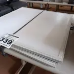 LOTE 339 - 05 PAINÉIS DE LED. (NO ESTADO) ATENÇÃO! FAZER A VISITAÇÃO ANTES DE ARREMATAR, NÃO SABEMOS SE FUNCIONA. LEILÃO NÃO TEM GARANTIA E NEM DEVOLUÇÃO, SUJEITO A POSSÍVEIS AVARIAS VISÍVEIS/OCULTAS E/OU AUSÊNCIA DE COMPONENTES.