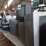 LOTE 269 - 03 TV’S DE TUBO MARCAS E MODELOS DIVERSOS. (NO ESTADO) ATENÇÃO! FAZER A VISITAÇÃO ANTES DE ARREMATAR, NÃO SABEMOS SE FUNCIONA. LEILÃO NÃO TEM GARANTIA E NEM DEVOLUÇÃO, SUJEITO A POSSÍVEIS AVARIAS VISÍVEIS/OCULTAS E/OU AUSÊNCIA DE COMPONENTES.