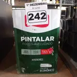 LOTE 242 - 01 LATA DE TINTA IQUINE PINTALAR FOSCO AVELUDADO 18L VERDE PISCINA. (NO ESTADO) ATENÇÃO! FAZER A VISITAÇÃO ANTES DE ARREMATAR, NÃO SABEMOS SE FUNCIONA. LEILÃO NÃO TEM GARANTIA E NEM DEVOLUÇÃO, SUJEITO A POSSÍVEIS AVARIAS VISÍVEIS/OCULTAS E/OU AUSÊNCIA DE COMPONENTES.