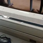 LOTE 386 - 01 EVAPORADORA MARCA LG 12000BTU. (NO ESTADO) ATENÇÃO! FAZER A VISITAÇÃO ANTES DE ARREMATAR, NÃO SABEMOS SE FUNCIONA. LEILÃO NÃO TEM GARANTIA E NEM DEVOLUÇÃO, SUJEITO A POSSÍVEIS AVARIAS VISÍVEIS/OCULTAS E/OU AUSÊNCIA DE COMPONENTES.