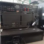 LOTE 299 - 01 TOCA CD, 01 STÉREO DECK E 01 AM/FM STÉREO RECEIVER. (NO ESTADO) ATENÇÃO! FAZER A VISITAÇÃO ANTES DE ARREMATAR, NÃO SABEMOS SE FUNCIONA. LEILÃO NÃO TEM GARANTIA E NEM DEVOLUÇÃO, SUJEITO A POSSÍVEIS AVARIAS VISÍVEIS/OCULTAS E/OU AUSÊNCIA DE COMPONENTES.