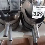 LOTE 329 - 01 LOTE COM VÁRIAS MÁSCARAS DE PROTEÇÃO. (NO ESTADO) ATENÇÃO! FAZER A VISITAÇÃO ANTES DE ARREMATAR, NÃO SABEMOS SE FUNCIONA. LEILÃO NÃO TEM GARANTIA E NEM DEVOLUÇÃO, SUJEITO A POSSÍVEIS AVARIAS VISÍVEIS/OCULTAS E/OU AUSÊNCIA DE COMPONENTES.