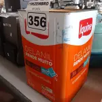 LOTE 356 - 01 LATA DE TINTA IQUINE DELANIL RENDE MUITO 18L FOSCO ACETINADO BRANCO GELO. (NO ESTADO) ATENÇÃO! FAZER A VISITAÇÃO ANTES DE ARREMATAR, NÃO SABEMOS SE FUNCIONA. LEILÃO NÃO TEM GARANTIA E NEM DEVOLUÇÃO, SUJEITO A POSSÍVEIS AVARIAS VISÍVEIS/OCULTAS E/OU AUSÊNCIA DE COMPONENTES.