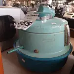 LOTE 355 - 01 ASPIRADOR DE PÓ ANTIGO. (NO ESTADO) ATENÇÃO! FAZER A VISITAÇÃO ANTES DE ARREMATAR, NÃO SABEMOS SE FUNCIONA. LEILÃO NÃO TEM GARANTIA E NEM DEVOLUÇÃO, SUJEITO A POSSÍVEIS AVARIAS VISÍVEIS/OCULTAS E/OU AUSÊNCIA DE COMPONENTES.