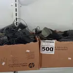 LOTE 500 - 01 LOTE COM VÁRIAS CAIXINHAS DE SOM PARA PC. (NO ESTADO) ATENÇÃO! FAZER A VISITAÇÃO ANTES DE ARREMATAR, NÃO SABEMOS SE FUNCIONA. LEILÃO NÃO TEM GARANTIA E NEM DEVOLUÇÃO, SUJEITO A POSSÍVEIS AVARIAS VISÍVEIS/OCULTAS E/OU AUSÊNCIA DE COMPONENTES.