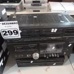 LOTE 299 - 01 TOCA CD, 01 STÉREO DECK E 01 AM/FM STÉREO RECEIVER. (NO ESTADO) ATENÇÃO! FAZER A VISITAÇÃO ANTES DE ARREMATAR, NÃO SABEMOS SE FUNCIONA. LEILÃO NÃO TEM GARANTIA E NEM DEVOLUÇÃO, SUJEITO A POSSÍVEIS AVARIAS VISÍVEIS/OCULTAS E/OU AUSÊNCIA DE COMPONENTES.