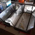 LOTE 415 - 02 LUMINÁRIAS PARA ESTÚDIO. (NO ESTADO) ATENÇÃO! FAZER A VISITAÇÃO ANTES DE ARREMATAR, NÃO SABEMOS SE FUNCIONA. LEILÃO NÃO TEM GARANTIA E NEM DEVOLUÇÃO, SUJEITO A POSSÍVEIS AVARIAS VISÍVEIS/OCULTAS E/OU AUSÊNCIA DE COMPONENTES.