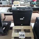 LOTE 358 - 01 FRAGMENTADORA DE PAPEL E 01 DUPLICADOR DE FITA CASSETE ACC-4000. (NO ESTADO) ATENÇÃO! FAZER A VISITAÇÃO ANTES DE ARREMATAR, NÃO SABEMOS SE FUNCIONA. LEILÃO NÃO TEM GARANTIA E NEM DEVOLUÇÃO, SUJEITO A POSSÍVEIS AVARIAS VISÍVEIS/OCULTAS E/OU AUSÊNCIA DE COMPONENTES.