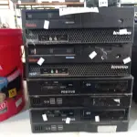 LOTE 301 - 04 CPU’S MARCAS LENOVO. (NO ESTADO) ATENÇÃO! FAZER A VISITAÇÃO ANTES DE ARREMATAR, NÃO SABEMOS SE FUNCIONA. LEILÃO NÃO TEM GARANTIA E NEM DEVOLUÇÃO, SUJEITO A POSSÍVEIS AVARIAS VISÍVEIS/OCULTAS E/OU AUSÊNCIA DE COMPONENTES.