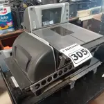 LOTE 305 - 04 LEITORES DE CÓDIGO DE BARRAS PARA CAIXA DE SUPERMERCADO. (NO ESTADO) ATENÇÃO! FAZER A VISITAÇÃO ANTES DE ARREMATAR, NÃO SABEMOS SE FUNCIONA. LEILÃO NÃO TEM GARANTIA E NEM DEVOLUÇÃO, SUJEITO A POSSÍVEIS AVARIAS VISÍVEIS/OCULTAS E/OU AUSÊNCIA DE COMPONENTES.
