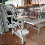 LOTE 533 - 02 MESAS PARA LANCHONETE. (NO ESTADO) ATENÇÃO! FAZER A VISITAÇÃO ANTES DE ARREMATAR, NÃO SABEMOS SE FUNCIONA. LEILÃO NÃO TEM GARANTIA E NEM DEVOLUÇÃO, SUJEITO A POSSÍVEIS AVARIAS VISÍVEIS/OCULTAS E/OU AUSÊNCIA DE COMPONENTES.
