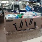 LOTE 308 - 01 LOTE COM MATERIAIS DE ESCRITÓRIO DIVERSOS. (NO ESTADO) ATENÇÃO! FAZER A VISITAÇÃO ANTES DE ARREMATAR, NÃO SABEMOS SE FUNCIONA. LEILÃO NÃO TEM GARANTIA E NEM DEVOLUÇÃO, SUJEITO A POSSÍVEIS AVARIAS VISÍVEIS/OCULTAS E/OU AUSÊNCIA DE COMPONENTES.