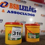 LOTE 316 - 02 BALDES DE SELANTE ACRÍLICO FLEXÍVEL SIKACRYL 203 5KG. (NO ESTADO) ATENÇÃO! FAZER A VISITAÇÃO ANTES DE ARREMATAR, NÃO SABEMOS SE FUNCIONA. LEILÃO NÃO TEM GARANTIA E NEM DEVOLUÇÃO, SUJEITO A POSSÍVEIS AVARIAS VISÍVEIS/OCULTAS E/OU AUSÊNCIA DE COMPONENTES.