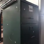 LOTE 384 - 01 ARQUIVO DE AÇO COM 04 GAVETAS. (NO ESTADO) ATENÇÃO! FAZER A VISITAÇÃO ANTES DE ARREMATAR, NÃO SABEMOS SE FUNCIONA. LEILÃO NÃO TEM GARANTIA E NEM DEVOLUÇÃO, SUJEITO A POSSÍVEIS AVARIAS VISÍVEIS/OCULTAS E/OU AUSÊNCIA DE COMPONENTES.