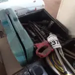 LOTE 237 - 01 LOTE COM FERRAMENTAS DIVERSAS. (NO ESTADO) ATENÇÃO! FAZER A VISITAÇÃO ANTES DE ARREMATAR, NÃO SABEMOS SE FUNCIONA. LEILÃO NÃO TEM GARANTIA E NEM DEVOLUÇÃO, SUJEITO A POSSÍVEIS AVARIAS VISÍVEIS/OCULTAS E/OU AUSÊNCIA DE COMPONENTES.