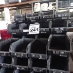 LOTE 241 - 01 LOTE COM VÁRIAS CAÇAMBAS ORGANIZADORAS. (NO ESTADO) ATENÇÃO! FAZER A VISITAÇÃO ANTES DE ARREMATAR, NÃO SABEMOS SE FUNCIONA. LEILÃO NÃO TEM GARANTIA E NEM DEVOLUÇÃO, SUJEITO A POSSÍVEIS AVARIAS VISÍVEIS/OCULTAS E/OU AUSÊNCIA DE COMPONENTES.