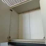 LOTE 495 - 02 ARMÁRIOS EM MADEIRA. (NO ESTADO) ATENÇÃO! FAZER A VISITAÇÃO ANTES DE ARREMATAR, NÃO SABEMOS SE FUNCIONA. LEILÃO NÃO TEM GARANTIA E NEM DEVOLUÇÃO, SUJEITO A POSSÍVEIS AVARIAS VISÍVEIS/OCULTAS E/OU AUSÊNCIA DE COMPONENTES.
