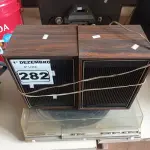 LOTE 282 - 01 TOCA DISCOS GRADIENTE. (NO ESTADO) ATENÇÃO! FAZER A VISITAÇÃO ANTES DE ARREMATAR, NÃO SABEMOS SE FUNCIONA. LEILÃO NÃO TEM GARANTIA E NEM DEVOLUÇÃO, SUJEITO A POSSÍVEIS AVARIAS VISÍVEIS/OCULTAS E/OU AUSÊNCIA DE COMPONENTES.