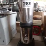 LOTE 289 - 01 LIQUIDIFICADOR INDUSTRIAL MARCA COLOMBO. (NO ESTADO) ATENÇÃO! FAZER A VISITAÇÃO ANTES DE ARREMATAR, NÃO SABEMOS SE FUNCIONA. LEILÃO NÃO TEM GARANTIA E NEM DEVOLUÇÃO, SUJEITO A POSSÍVEIS AVARIAS VISÍVEIS/OCULTAS E/OU AUSÊNCIA DE COMPONENTES.