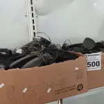LOTE 500 - 01 LOTE COM VÁRIAS CAIXINHAS DE SOM PARA PC. (NO ESTADO) ATENÇÃO! FAZER A VISITAÇÃO ANTES DE ARREMATAR, NÃO SABEMOS SE FUNCIONA. LEILÃO NÃO TEM GARANTIA E NEM DEVOLUÇÃO, SUJEITO A POSSÍVEIS AVARIAS VISÍVEIS/OCULTAS E/OU AUSÊNCIA DE COMPONENTES.