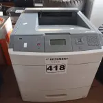LOTE 418 - 01 IMPRESSORA A LASER LEXMARK T654DN. (NO ESTADO) ATENÇÃO! FAZER A VISITAÇÃO ANTES DE ARREMATAR, NÃO SABEMOS SE FUNCIONA. LEILÃO NÃO TEM GARANTIA E NEM DEVOLUÇÃO, SUJEITO A POSSÍVEIS AVARIAS VISÍVEIS/OCULTAS E/OU AUSÊNCIA DE COMPONENTES.