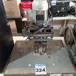 LOTE 324 - 01 GRAMPEADOR INDUSTRIAL. (NO ESTADO) ATENÇÃO! FAZER A VISITAÇÃO ANTES DE ARREMATAR, NÃO SABEMOS SE FUNCIONA. LEILÃO NÃO TEM GARANTIA E NEM DEVOLUÇÃO, SUJEITO A POSSÍVEIS AVARIAS VISÍVEIS/OCULTAS E/OU AUSÊNCIA DE COMPONENTES.