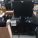 LOTE 373 - 03 CPU’S, 02 MONITORES E 01 CAIXA COM PERIFÉRICOS DIVERSOS. (NO ESTADO) ATENÇÃO! FAZER A VISITAÇÃO ANTES DE ARREMATAR, NÃO SABEMOS SE FUNCIONA. LEILÃO NÃO TEM GARANTIA E NEM DEVOLUÇÃO, SUJEITO A POSSÍVEIS AVARIAS VISÍVEIS/OCULTAS E/OU AUSÊNCIA DE COMPONENTES.