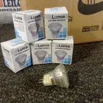 LOTE 110 - 01 LOTE COM APROXIMADAMENTE 80 LÂMPADAS DICROICA 1W 220V. (NO ESTADO) ATENÇÃO! FAZER A VISITAÇÃO ANTES DE ARREMATAR, NÃO SABEMOS SE FUNCIONA. LEILÃO NÃO TEM GARANTIA E NEM DEVOLUÇÃO, SUJEITO A POSSÍVEIS AVARIAS VISÍVEIS/OCULTAS E/OU AUSÊNCIA DE COMPONENTES.