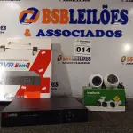 LOTE 014 - 01 DVR E 03 CÂMERAS DE SEGURANÇA. (NO ESTADO) ATENÇÃO! FAZER A VISITAÇÃO ANTES DE ARREMATAR, NÃO SABEMOS SE FUNCIONA. LEILÃO NÃO TEM GARANTIA E NEM DEVOLUÇÃO, SUJEITO A POSSÍVEIS AVARIAS VISÍVEIS/OCULTAS E/OU AUSÊNCIA DE COMPONENTES.