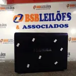 LOTE 009 - 01 NOTEBOOK MARCA TOSHIBA. (NO ESTADO) ATENÇÃO! FAZER A VISITAÇÃO ANTES DE ARREMATAR, NÃO SABEMOS SE FUNCIONA. LEILÃO NÃO TEM GARANTIA E NEM DEVOLUÇÃO, SUJEITO A POSSÍVEIS AVARIAS VISÍVEIS/OCULTAS E/OU AUSÊNCIA DE COMPONENTES.