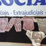 LOTE 057 - 01 LOTE COM APROXIMADAMENTE 12 PEÇAS DE ROUPAS.(NO ESTADO, NÃO SABEMOS SE FUNCIONA. LEILÃO NÃO TEM GARANTIA E NEM DEVOLUÇÃO, SUJEITO A POSSÍVEIS AVARIAS VISÍVEIS/OCULTAS E/OU AUSÊNCIA DE COMPONENTES)