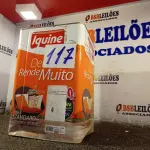 LOTE 117 - 01 LATA DE TINTA IQUINE 18L. (NO ESTADO, NÃO SABEMOS SE FUNCIONA. LEILÃO NÃO TEM GARANTIA E NEM DEVOLUÇÃO).