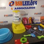 LOTE 106 - 01 LOTE COM VÁRIOS ACESSÓRIOS PARA PET’S. (NO ESTADO) ATENÇÃO! FAZER A VISITAÇÃO ANTES DE ARREMATAR, NÃO SABEMOS SE FUNCIONA. LEILÃO NÃO TEM GARANTIA E NEM DEVOLUÇÃO, SUJEITO A POSSÍVEIS AVARIAS VISÍVEIS/OCULTAS E/OU AUSÊNCIA DE COMPONENTES.