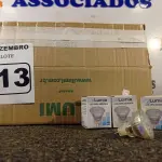 LOTE 113 - 01 LOTE COM APROXIMADAMENTE 80 LÂMPADAS DICROICA 1W 220V. (NO ESTADO) ATENÇÃO! FAZER A VISITAÇÃO ANTES DE ARREMATAR, NÃO SABEMOS SE FUNCIONA. LEILÃO NÃO TEM GARANTIA E NEM DEVOLUÇÃO, SUJEITO A POSSÍVEIS AVARIAS VISÍVEIS/OCULTAS E/OU AUSÊNCIA DE COMPONENTES.