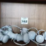LOTE 162 - 08 CHUVEIROS ELÉTRICOS MARCAS E MODELOS DIVERSOS. (NO ESTADO) ATENÇÃO! FAZER A VISITAÇÃO ANTES DE ARREMATAR, NÃO SABEMOS SE FUNCIONA. LEILÃO NÃO TEM GARANTIA E NEM DEVOLUÇÃO, SUJEITO A POSSÍVEIS AVARIAS VISÍVEIS/OCULTAS E/OU AUSÊNCIA DE COMPONENTES.