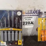 LOTE 220 - 02 KIT’S DE CHAVES FENDA/PHILIPS 06/02 PEÇAS. (NO ESTADO) ATENÇÃO! FAZER A VISITAÇÃO ANTES DE ARREMATAR, NÃO SABEMOS SE FUNCIONA. LEILÃO NÃO TEM GARANTIA E NEM DEVOLUÇÃO, SUJEITO A POSSÍVEIS AVARIAS VISÍVEIS/OCULTAS E/OU AUSÊNCIA DE COMPONENTES.