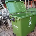 LOTE 535 - 01 CONTAINER HDPE EN-840 660L. (NO ESTADO) ATENÇÃO! FAZER A VISITAÇÃO ANTES DE ARREMATAR, NÃO SABEMOS SE FUNCIONA. LEILÃO NÃO TEM GARANTIA E NEM DEVOLUÇÃO, SUJEITO A POSSÍVEIS AVARIAS VISÍVEIS/OCULTAS E/OU AUSÊNCIA DE COMPONENTES.
