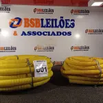 LOTE 001 - 02 ROLOS DE MANGUEIRA CORRUGADA. (NO ESTADO) ATENÇÃO! FAZER A VISITAÇÃO ANTES DE ARREMATAR, NÃO SABEMOS SE FUNCIONA. LEILÃO NÃO TEM GARANTIA E NEM DEVOLUÇÃO, SUJEITO A POSSÍVEIS AVARIAS VISÍVEIS/OCULTAS E/OU AUSÊNCIA DE COMPONENTES.