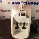 LOTE 195 - 01 PURIFICADOR DE ÁGUA REFRIGERAÇÃO ELETRÔNICA MARCA LIBELL. (NO ESTADO) ATENÇÃO! FAZER A VISITAÇÃO ANTES DE ARREMATAR, NÃO SABEMOS SE FUNCIONA. LEILÃO NÃO TEM GARANTIA E NEM DEVOLUÇÃO, SUJEITO A POSSÍVEIS AVARIAS VISÍVEIS/OCULTAS E/OU AUSÊNCIA DE COMPONENTES.