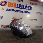 LOTE 068 - 01 FAROL AUTOMOTIVO. (NO ESTADO) ATENÇÃO! FAZER A VISITAÇÃO ANTES DE ARREMATAR, NÃO SABEMOS SE FUNCIONA. LEILÃO NÃO TEM GARANTIA E NEM DEVOLUÇÃO, SUJEITO A POSSÍVEIS AVARIAS VISÍVEIS/OCULTAS E/OU AUSÊNCIA DE COMPONENTES.